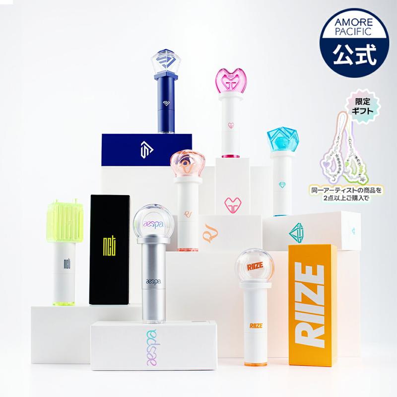 ★新登場★【 SM x アモパシ 】ファンシグナル リップバーム 2.7g（ NCT / aespa / Red Velvet / 少女時代 / SHINee / RIIZE / SUPER JUNIOR ）FanlightLipBalm FanlightBalm ペンライト 選べる リップクリーム リップケア 唇 保湿 潤い 韓国 コスメ 化粧品